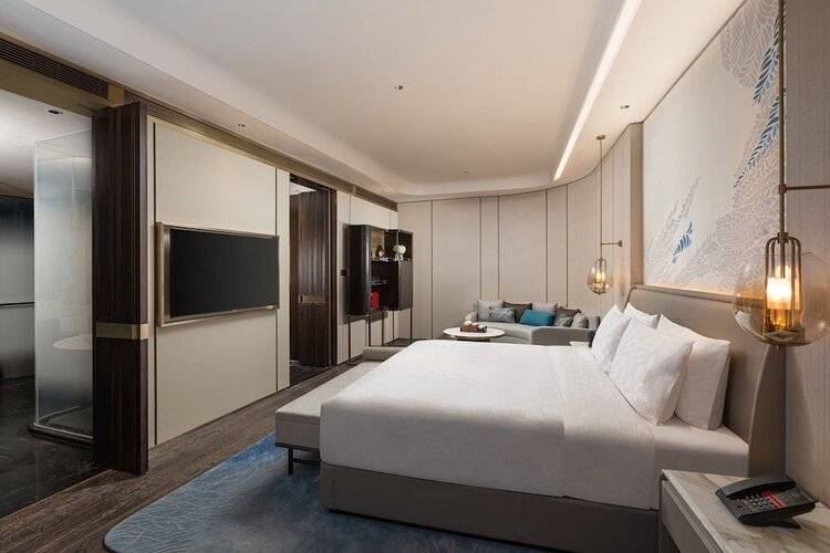 Hualuxe Shanghai Changfeng Park, An Ihg Hotel