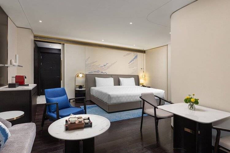 Hualuxe Shanghai Changfeng Park, An Ihg Hotel