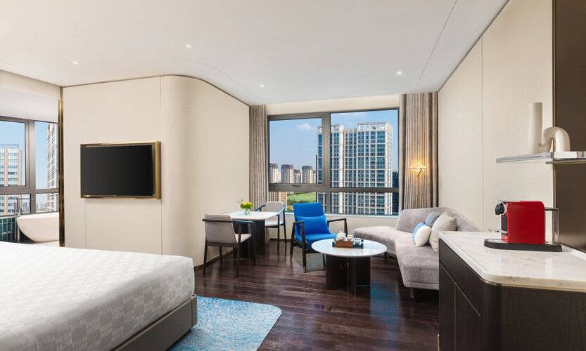 Hualuxe Shanghai Changfeng Park, An Ihg Hotel