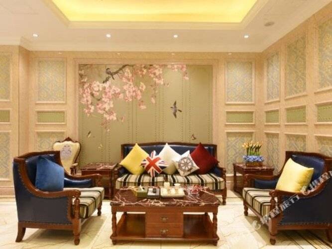 Huhua International Hotel (Shanghai Songjiang)