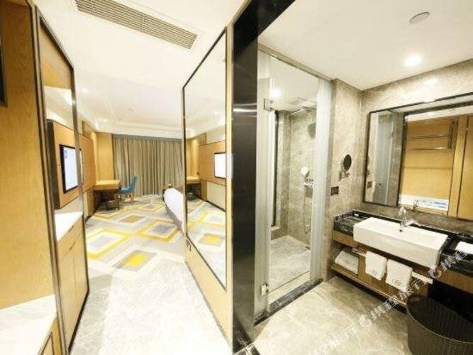 Huhua International Hotel (Shanghai Songjiang)