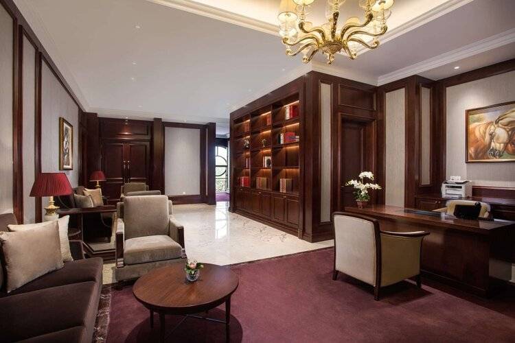 Radisson Blu Forest Manor Shanghai Hongqiao