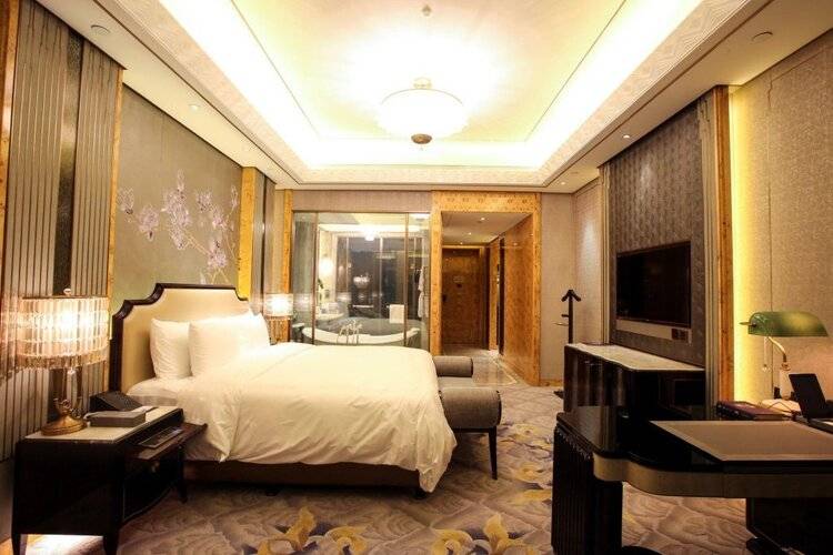 Wanda Reign On The Bund