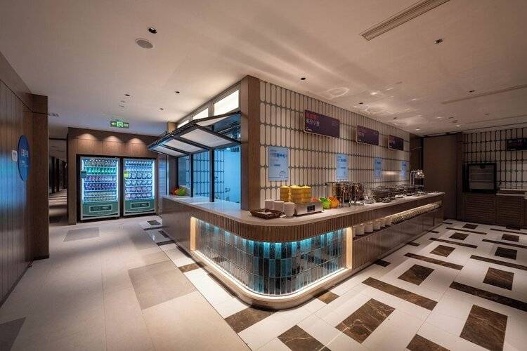 Holiday Inn Express Shanghai Pujiang Lianhang Road, An Ihg Hotel