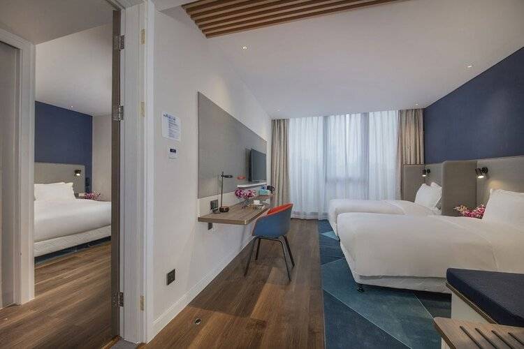 Holiday Inn Express Shanghai Xuhui Binjiang