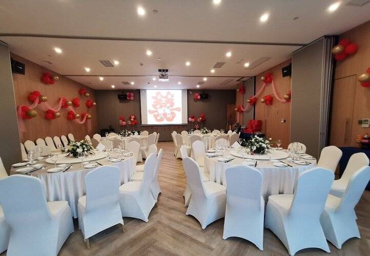 Holiday Inn Express Shanghai Xuhui Binjiang