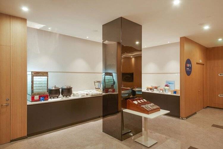 Holiday Inn Express Shanghai Xuhui Binjiang
