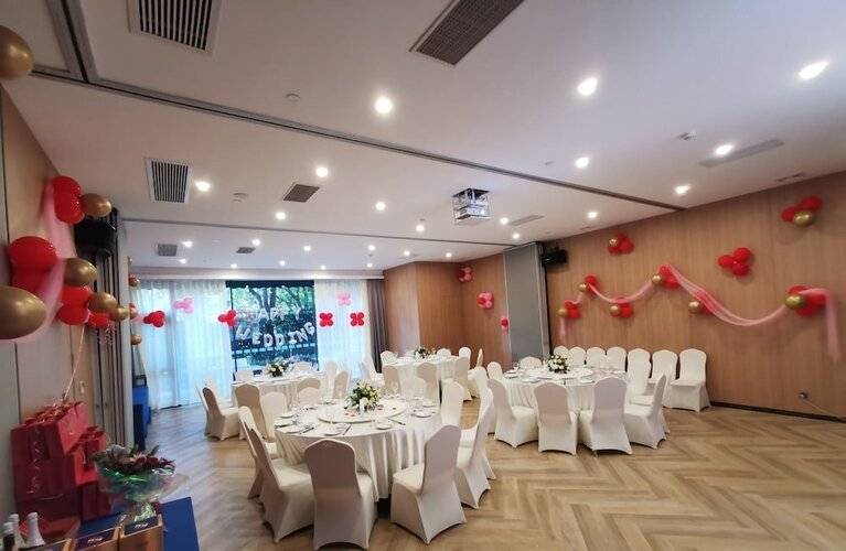 Holiday Inn Express Shanghai Xuhui Binjiang