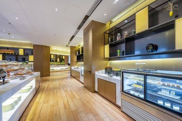 Holiday Inn Shanghai Huaxia, An Ihg Hotel