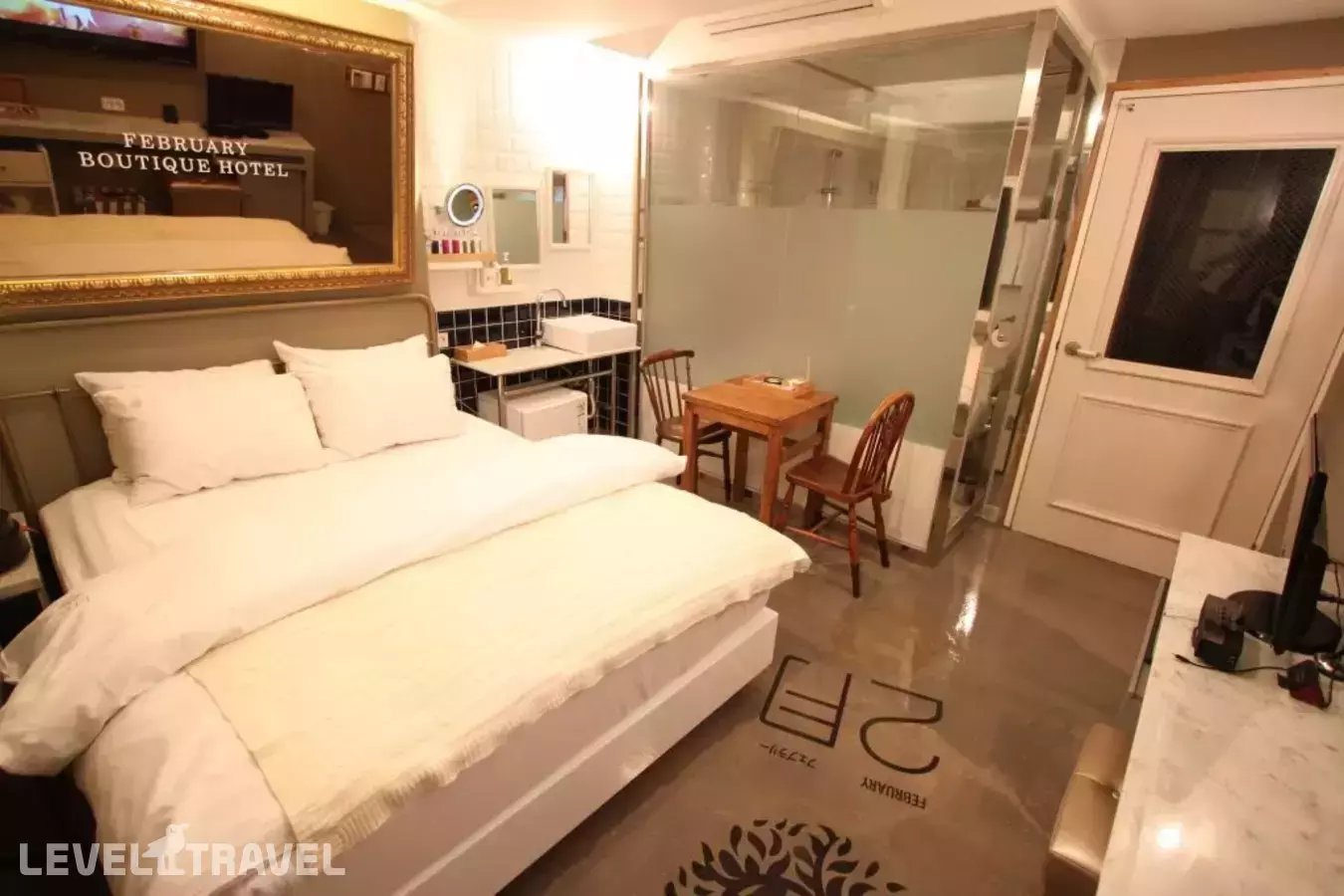 Hotel February Suseong