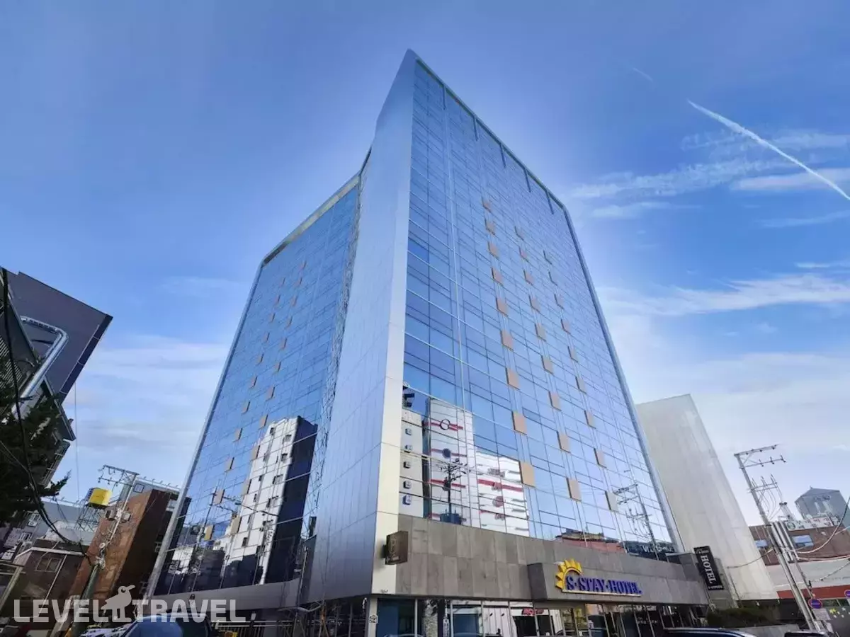 S Stay Hotel
