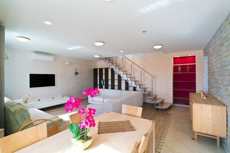 Апартаменты Home Apart Сторожовская 8