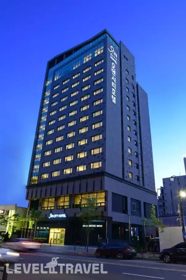 On City Hotel