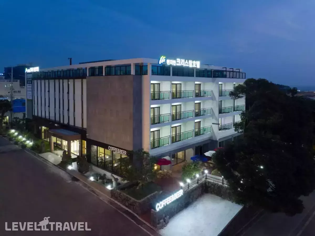 Cheonjiyeon Crystal Hotel