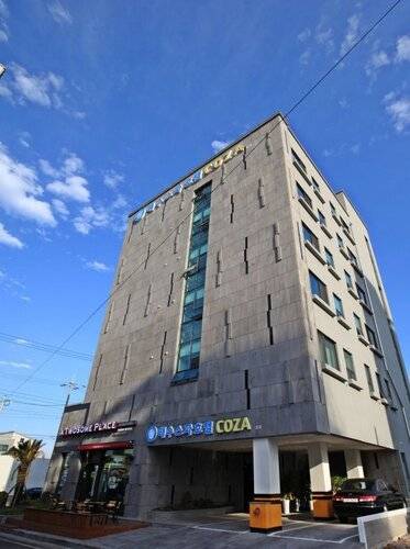 Seawater Spa Hotel Coza