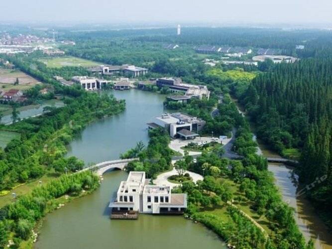 Yiqinyuan Resort