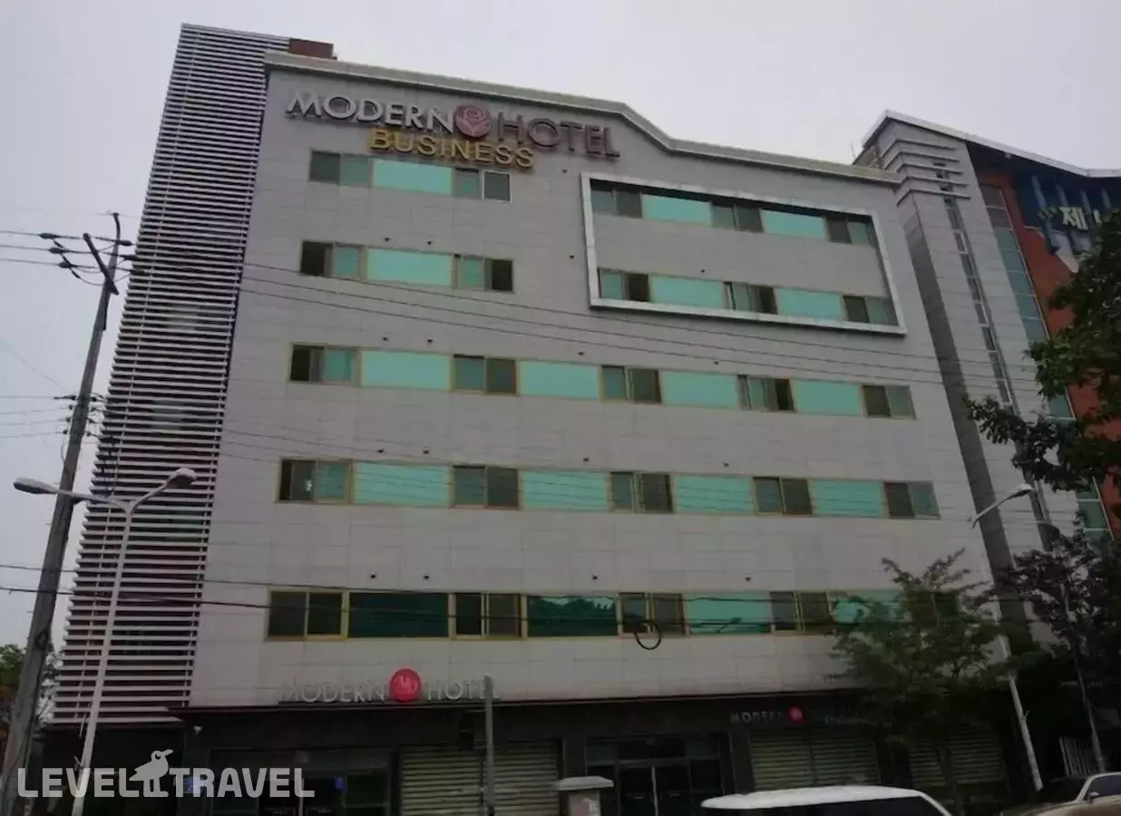 Modern Business Hotel