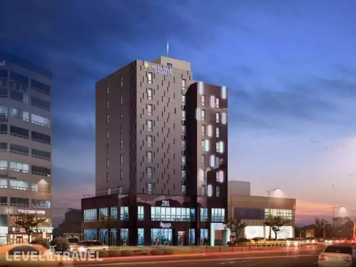 S& Hotel