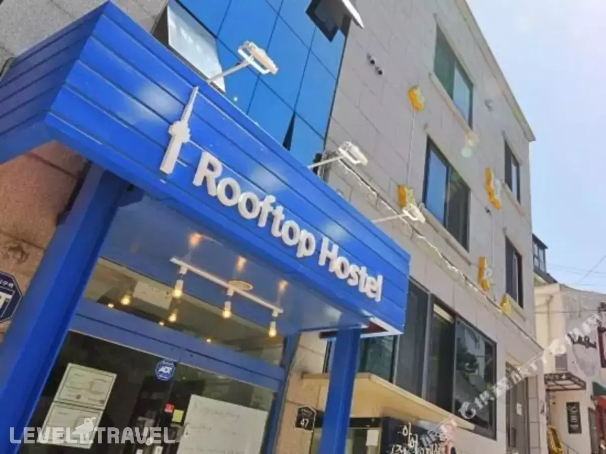 Oyo Rooftop Hostel