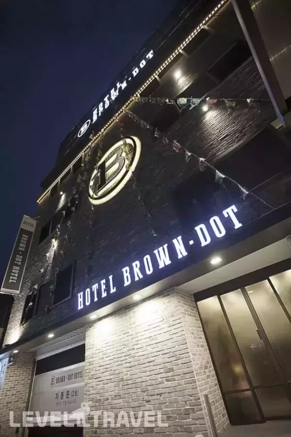 Brown Dot Hotel Masan