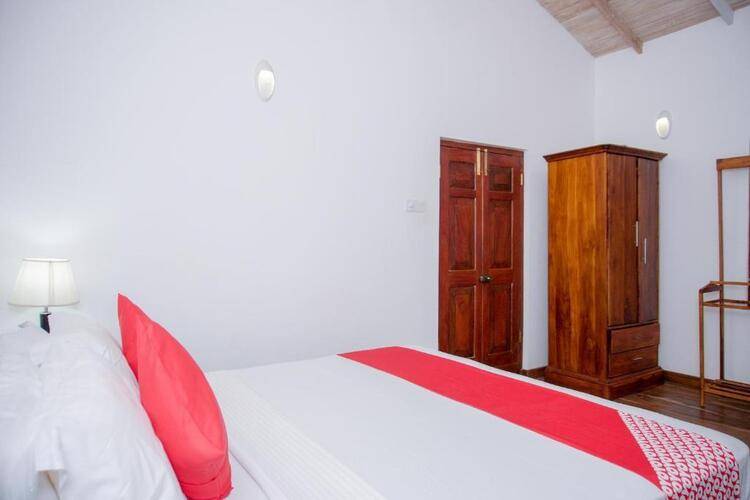 Green Edge Villa Hikkaduwa