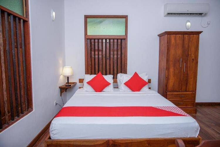 Green Edge Villa Hikkaduwa