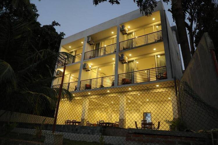 Green Edge Villa Hikkaduwa