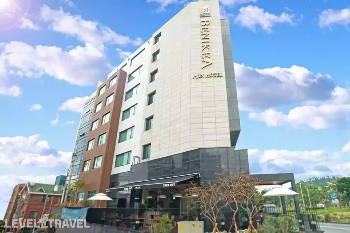 I-Jin Hotel