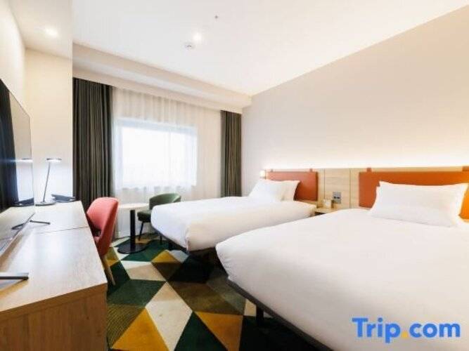 Jr-East Hotel Mets Omori