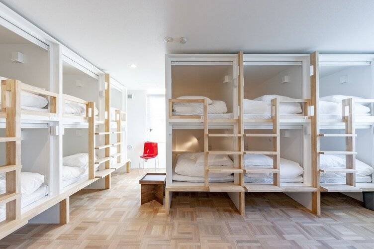 Plat Hostel Keikyu Haneda Home