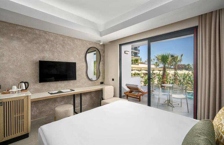Vox Maris Resort