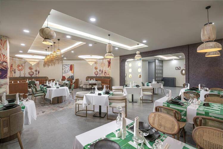 Vox Maris Resort