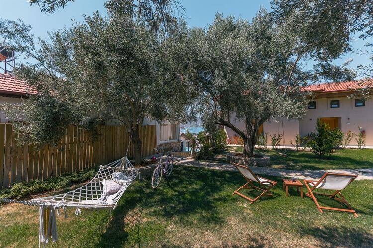 Boho Garden Selimiye
