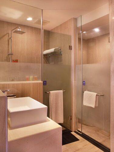 Palm Beach Resort Yalong Bay Sanya（Ex. Tianhong Resort Sanya)