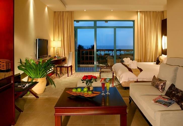 Palm Beach Resort Yalong Bay Sanya（Ex. Tianhong Resort Sanya)