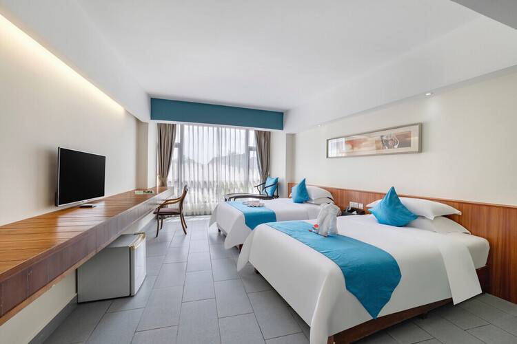 Sanya Luyi Seaview Hotel