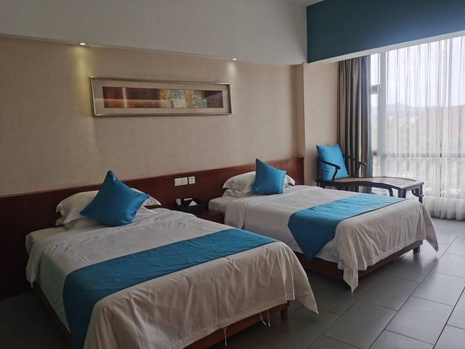 Sanya Luyi Seaview Hotel