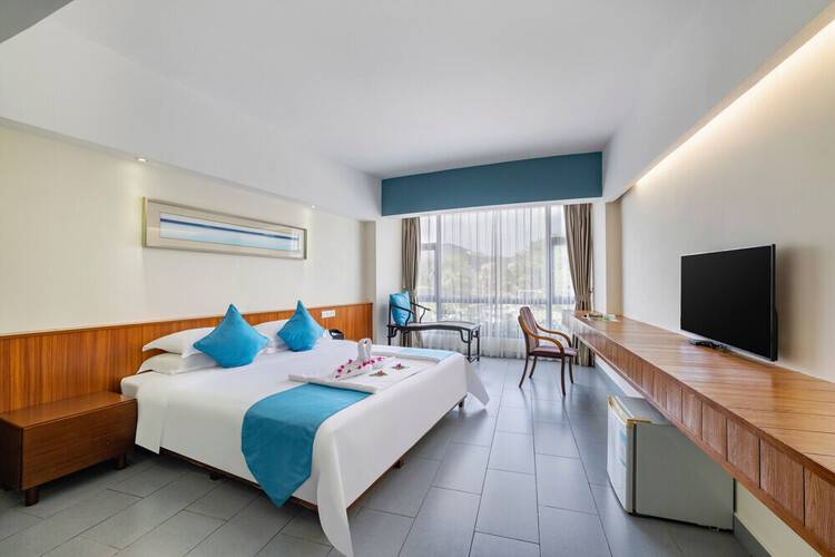 Sanya Luyi Seaview Hotel