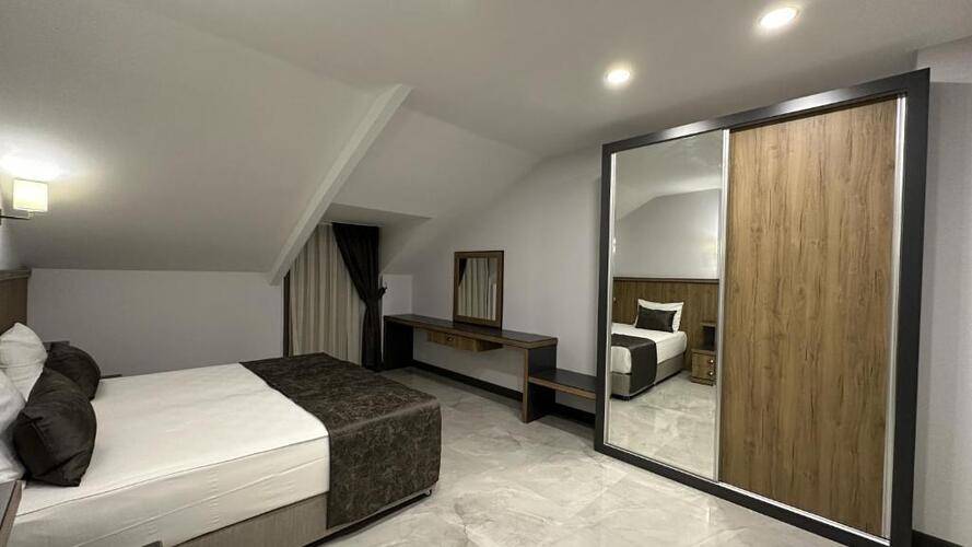 Quality Gold Suite Hotel