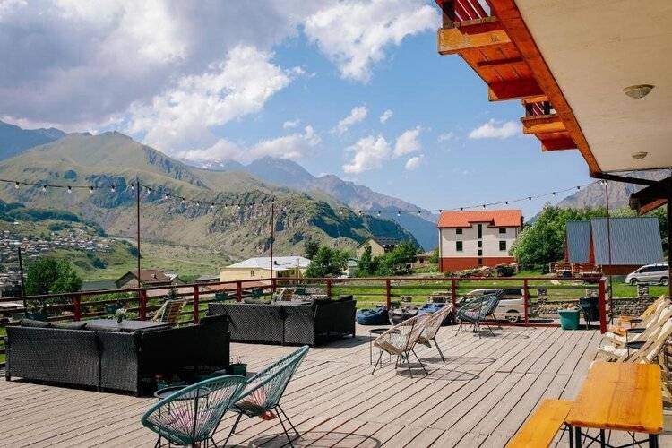 Alpenhaus Hotel Kazbegi