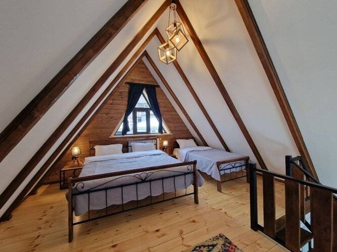 Апартаменты Kazbegi Hut Cottage