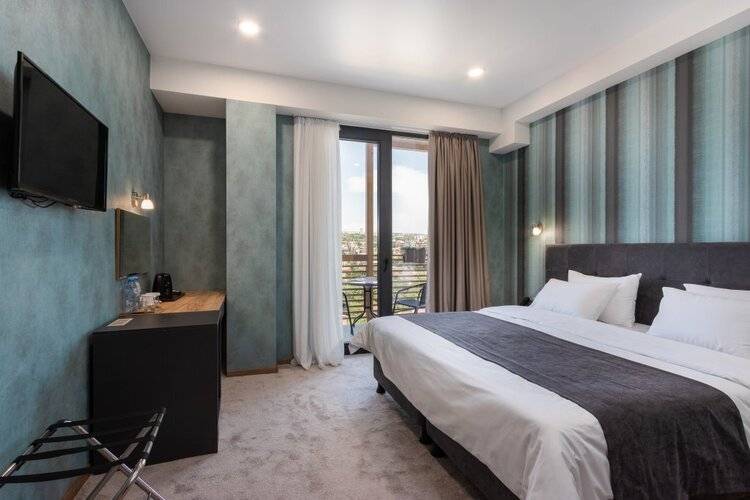 Brooch Boutique Hotel
