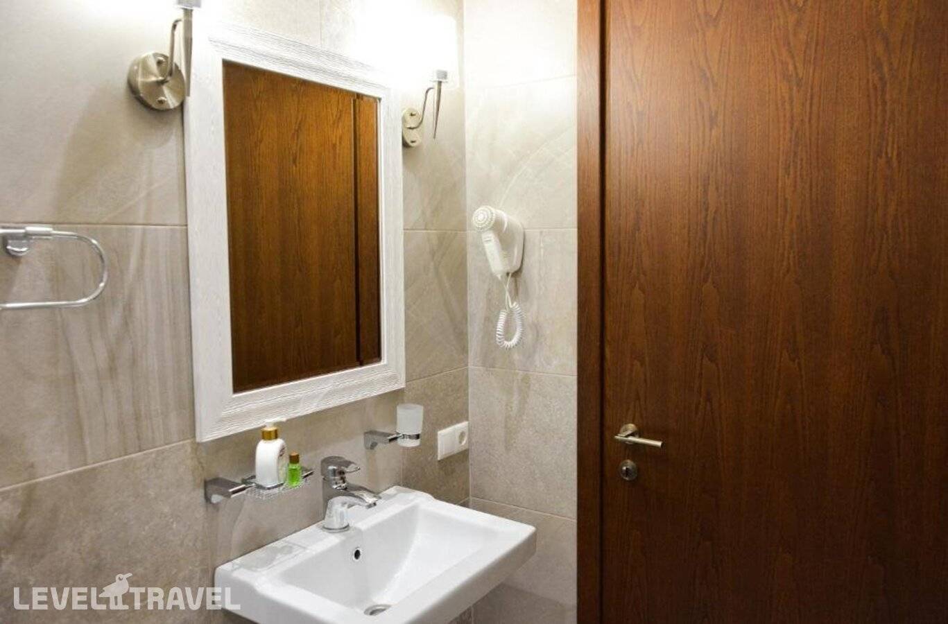 Изображение отеля 12