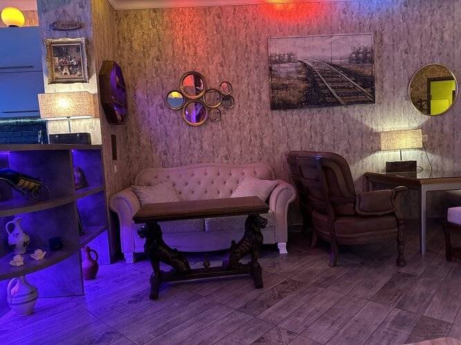 Piano Hotel