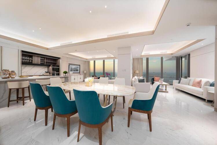 Five Luxe Jbr