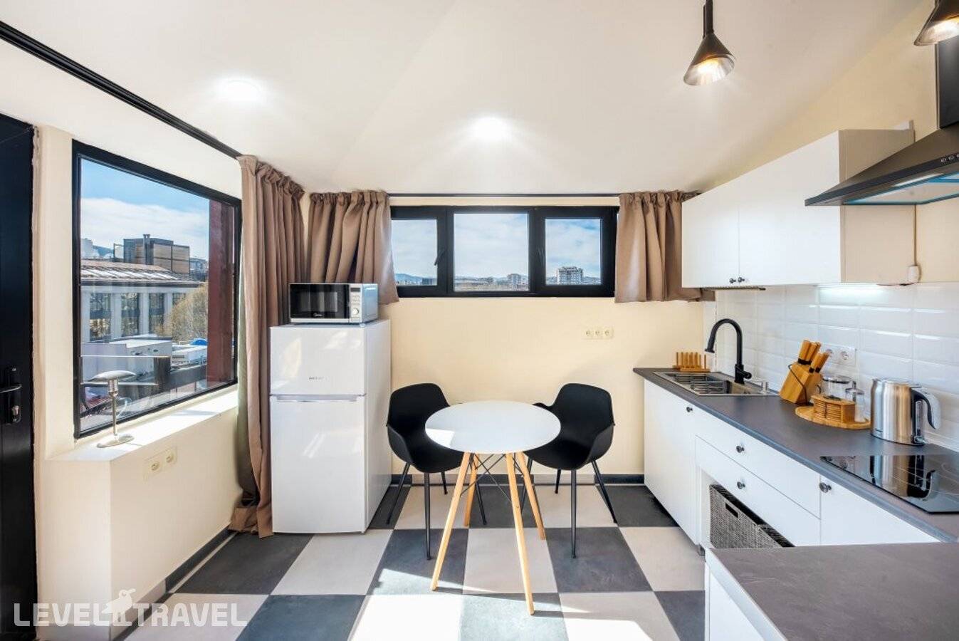 фотографии отеля H&B Apartments Pier Kobakhidze в Грузия(Тбилиси) - фото №2