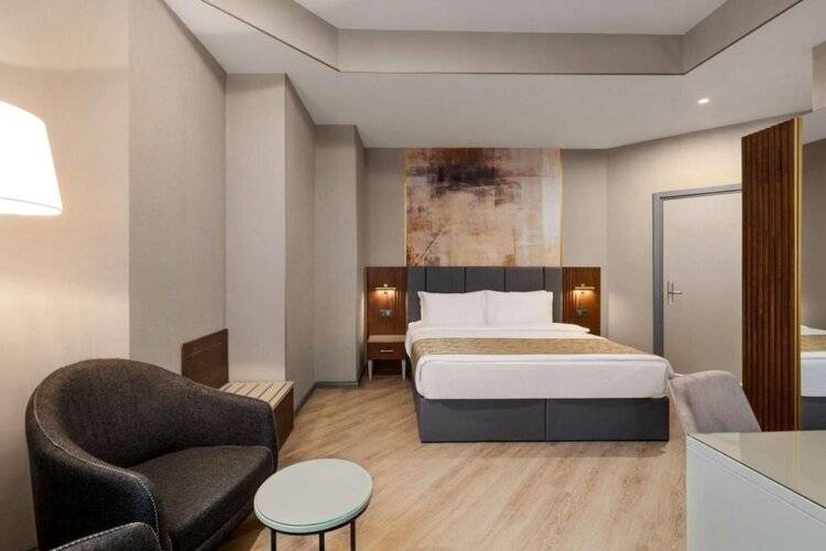 Tbilisi Chambers Trademark Collection By Wyndham