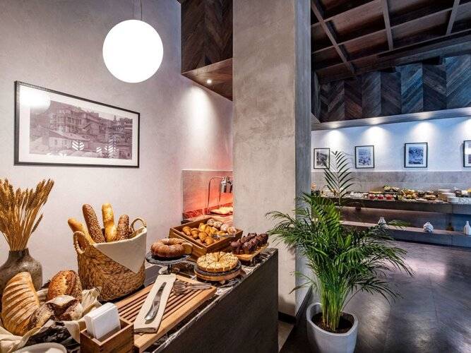 Tbilisi Philharmonic By Mercure Hotel