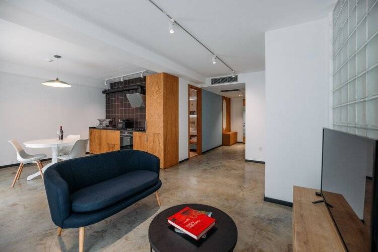 Urban Apartments 17 Executive Suits