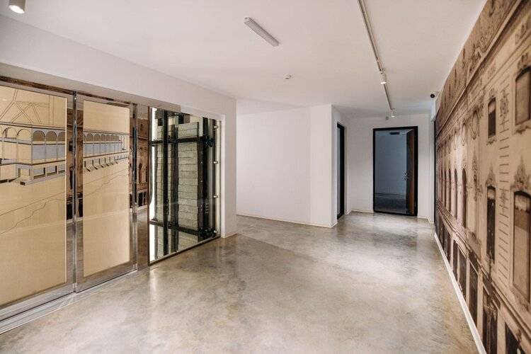 Urban Apartments 17 Executive Suits